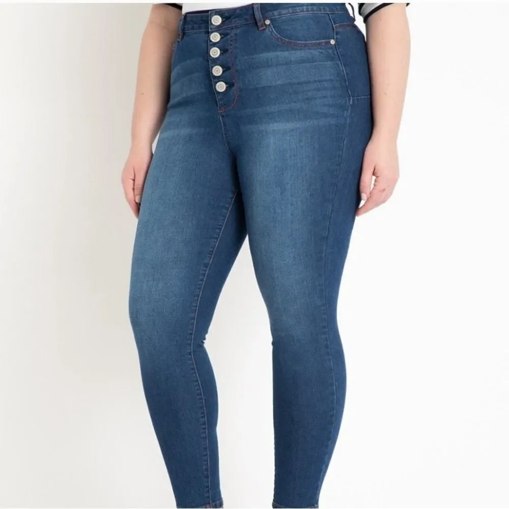 Eloquii 16 & 28 Peach Lift Button Fly Jean